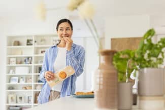 Henkel präsentiert auf der Fachpack 2024 ein Portfolio von Klebstofflösungen für eine Vielzahl von Verpackungsherausforderungen (Foto: Henkel)