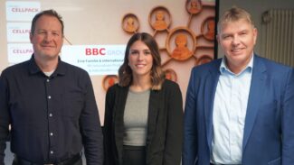 BBC Cellpack stärkt nachhaltige Produktion mit CI-Flexodruckmaschine