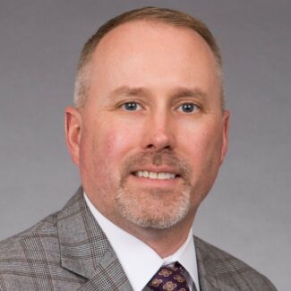 Hönle Group Führungswechsel im Vertrieb – Corey Farrell folgt auf Jeff Woloshyn