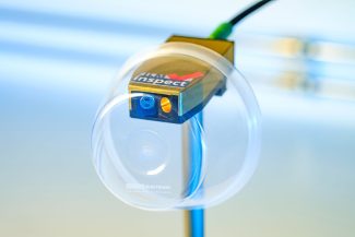 Infrarot-Sensor ermöglicht Regelung des Materialauftrags bei der Plasmabeschichtung