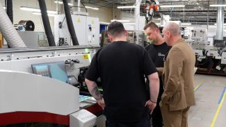Aniflex erweitert Hybridproduktion mit Mark Andy