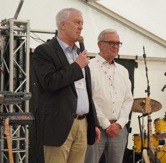 Baumer hhs feiert 40 Jahre Pionierarbeit im industriellen Klebstoffauftrag